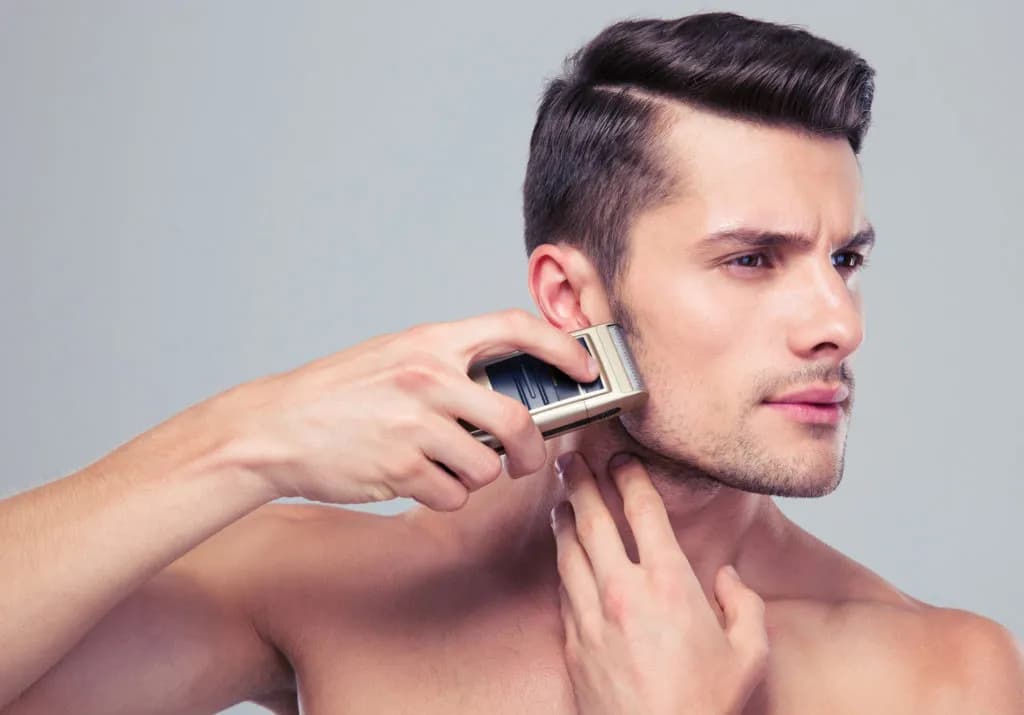 Czy można golić wąsik maszynką? Poznaj skutki i lepsze metody